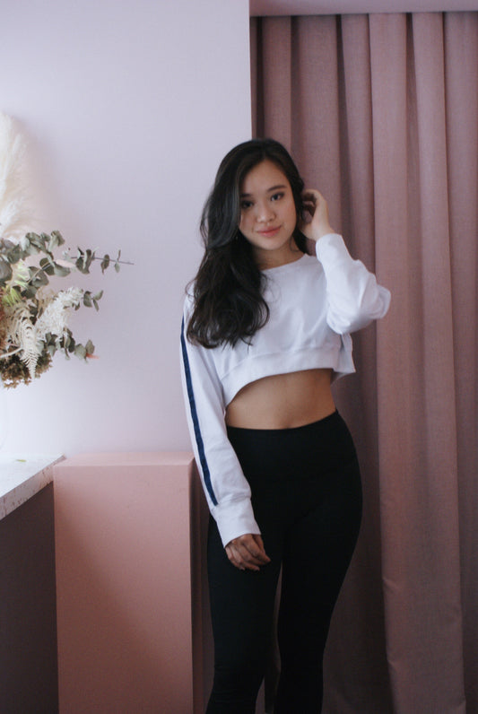 Monica Crop Pullover