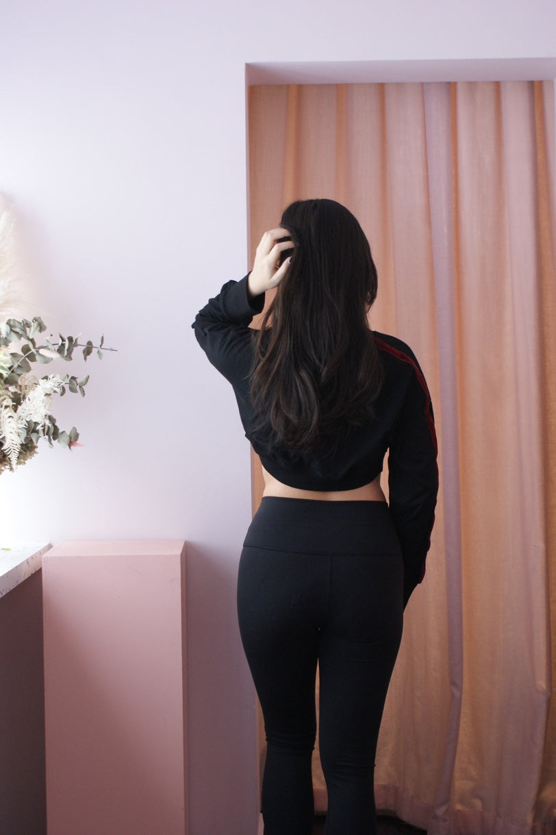 Monica Crop Pullover