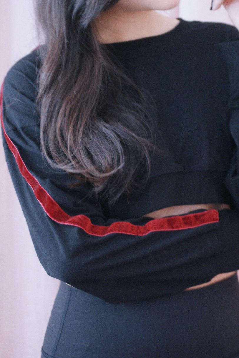 Monica Crop Pullover